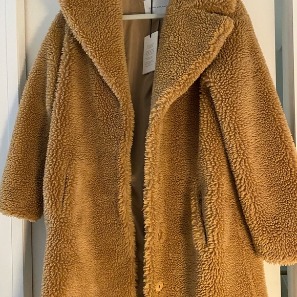 Friends With Frank Harriet Teddy Coat 